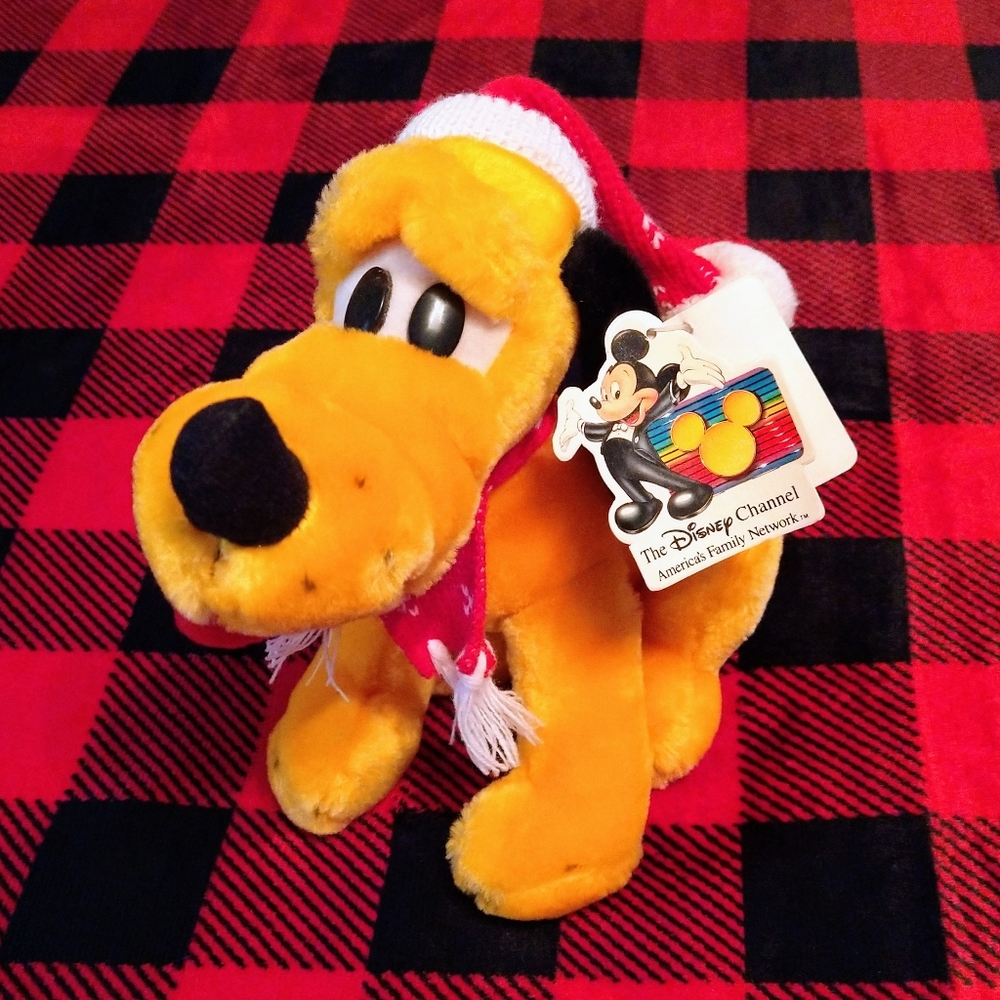 Christmas PLUTO Vintage Disneyland Walt Disney World Holiday Plush Dog Winter